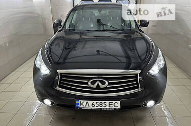 Внедорожник / Кроссовер Infiniti QX70 2013 в 