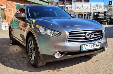 Внедорожник / Кроссовер Infiniti QX70 2014 в Ивано-Франковске
