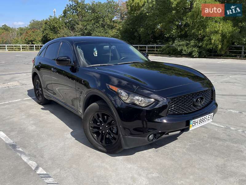 Infiniti QX70 2017