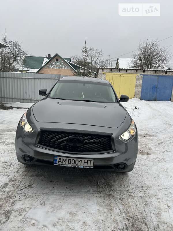 Внедорожник / Кроссовер Infiniti QX70 2017 в Киеве