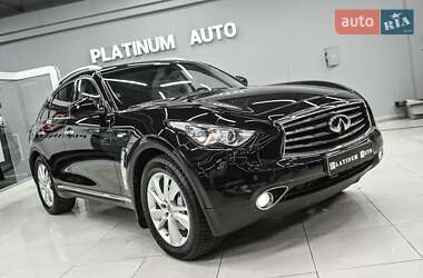 Внедорожник / Кроссовер Infiniti QX70 2014 в Одессе