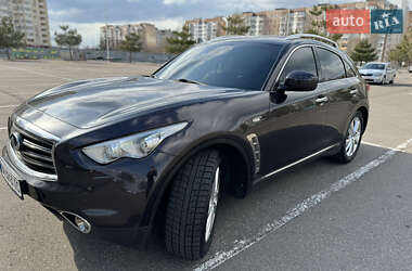 Внедорожник / Кроссовер Infiniti QX70 2013 в Николаеве