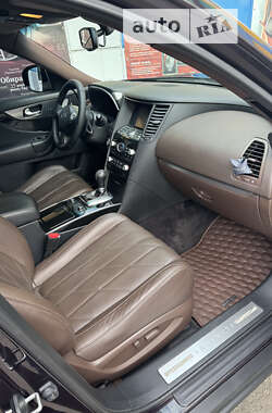 Внедорожник / Кроссовер Infiniti QX70 2013 в Киеве