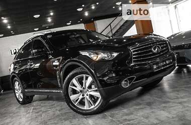 Внедорожник / Кроссовер Infiniti QX70 2014 в Одессе