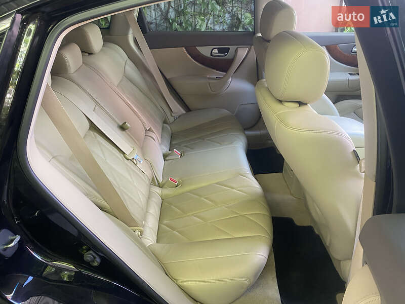 Внедорожник / Кроссовер Infiniti QX70 2015 в Днепре