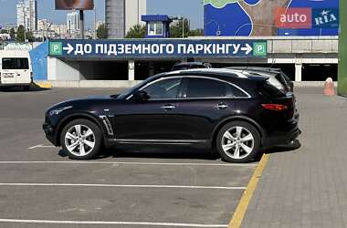 Внедорожник / Кроссовер Infiniti QX70 2014 в 