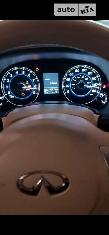 Внедорожник / Кроссовер Infiniti QX70 2015 в Запорожье