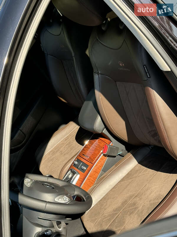 Позашляховик / Кросовер Infiniti QX70 2013 в Дніпрі