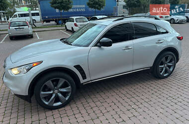 Позашляховик / Кросовер Infiniti QX70 2013 в Івано-Франківську