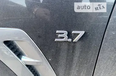 Infiniti QX70 2013