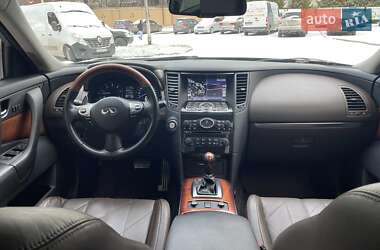 Внедорожник / Кроссовер Infiniti QX70 2015 в Виннице