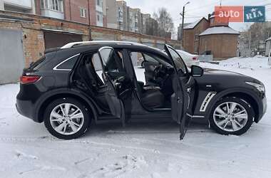 Внедорожник / Кроссовер Infiniti QX70 2015 в Виннице