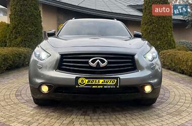 Позашляховик / Кросовер Infiniti QX70 2015 в Львові