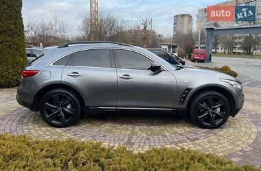 Позашляховик / Кросовер Infiniti QX70 2015 в Львові