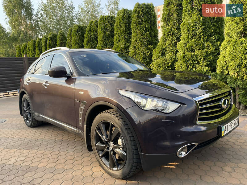 Позашляховик / Кросовер Infiniti QX70 2013 в Києві