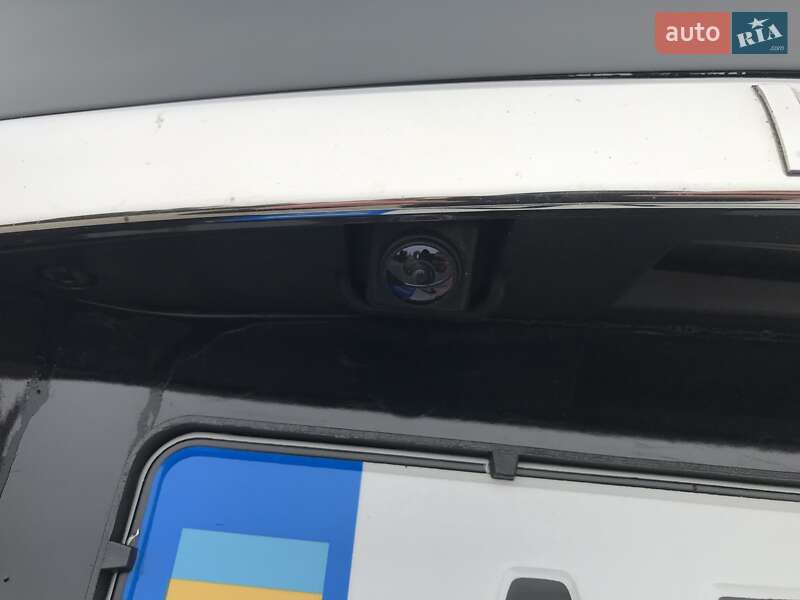 Внедорожник / Кроссовер Infiniti QX70 2013 в Петрове