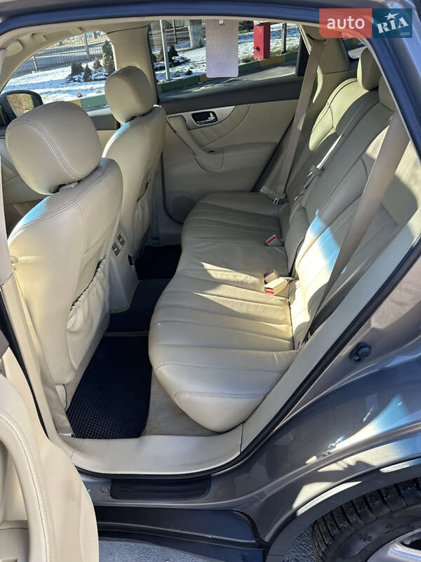 Внедорожник / Кроссовер Infiniti QX70 2014 в Ивано-Франковске