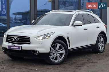 Внедорожник / Кроссовер Infiniti QX70 2014 в Киеве