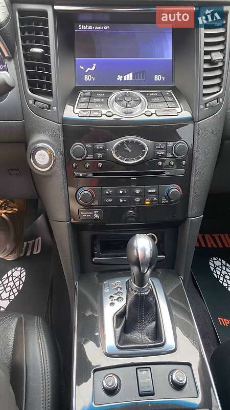 Внедорожник / Кроссовер Infiniti QX70 2014 в Виннице