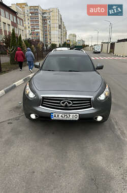 Внедорожник / Кроссовер Infiniti QX70 2016 в Харькове