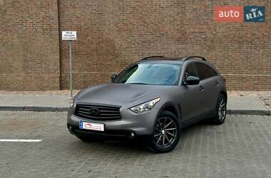 Внедорожник / Кроссовер Infiniti QX70 2015 в Одессе