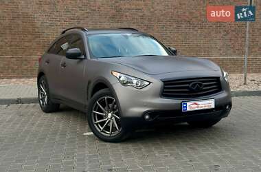 Внедорожник / Кроссовер Infiniti QX70 2015 в Одессе