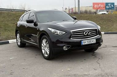 Внедорожник / Кроссовер Infiniti QX70 2013 в 