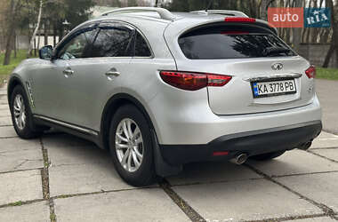 Внедорожник / Кроссовер Infiniti QX70 2013 в Киеве
