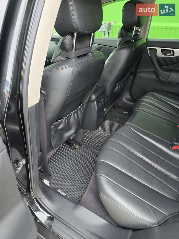 Внедорожник / Кроссовер Infiniti QX70 2014 в Виннице