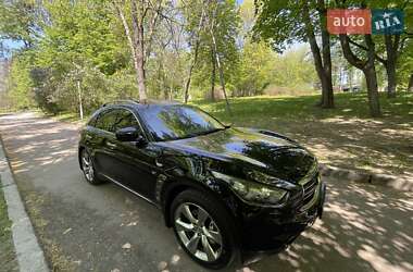 Внедорожник / Кроссовер Infiniti QX70 2013 в 