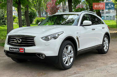 Позашляховик / Кросовер Infiniti QX70 2013 в Києві
