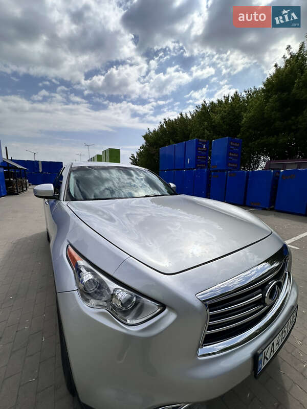 Позашляховик / Кросовер Infiniti QX70 2016 в Києві