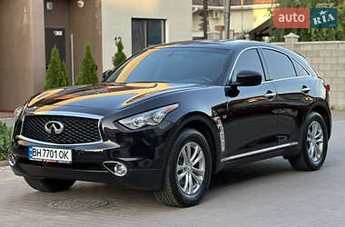 Внедорожник / Кроссовер Infiniti QX70 2017 в 