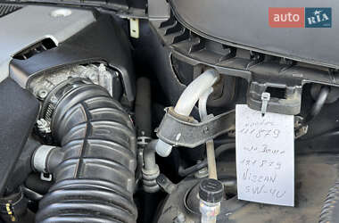 Позашляховик / Кросовер Infiniti QX70 2013 в 