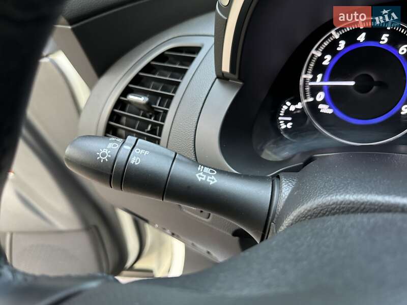 Внедорожник / Кроссовер Infiniti QX70 2014 в Киеве