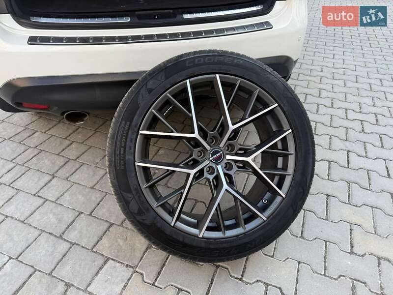 Внедорожник / Кроссовер Infiniti QX70 2016 в Ивано-Франковске
