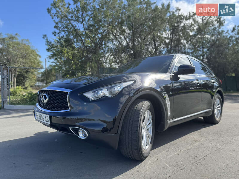 Infiniti QX70 2017