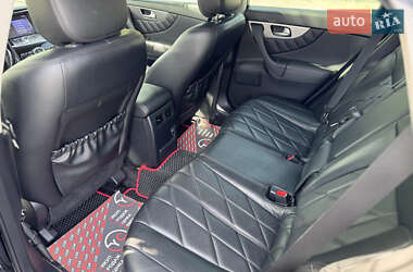 Внедорожник / Кроссовер Infiniti QX70 2015 в 