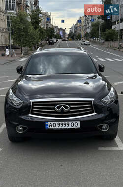 Внедорожник / Кроссовер Infiniti QX70 2016 в Киеве