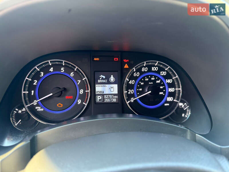 Позашляховик / Кросовер Infiniti QX70 2015 в Вінниці