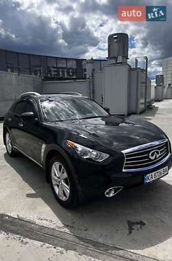 Позашляховик / Кросовер Infiniti QX70 2014 в Києві