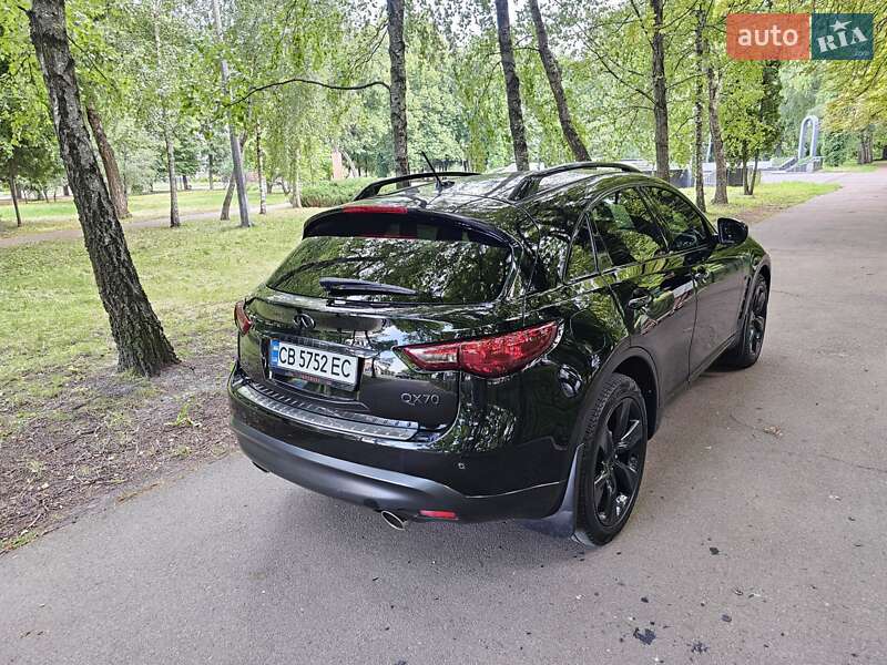 Позашляховик / Кросовер Infiniti QX70 2014 в Ніжині