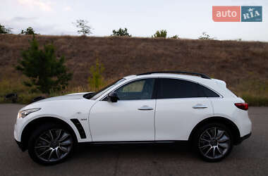 Внедорожник / Кроссовер Infiniti QX70 2016 в Одессе