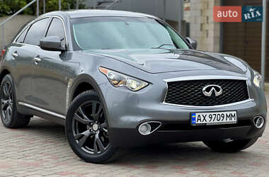 Внедорожник / Кроссовер Infiniti QX70 2016 в Харькове