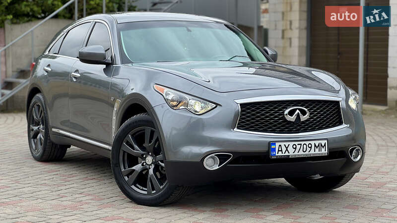 Infiniti QX70 2016