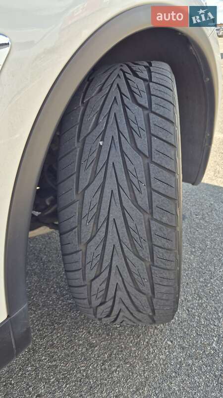 Позашляховик / Кросовер Infiniti QX70 2016 в Києві