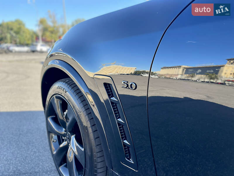 Внедорожник / Кроссовер Infiniti QX70 2013 в Харькове