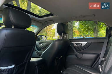 Внедорожник / Кроссовер Infiniti QX70 2014 в 