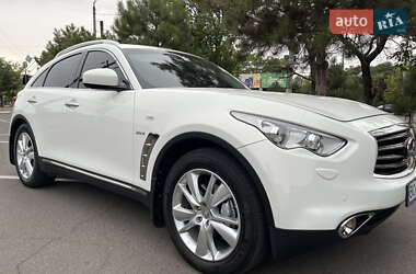 Внедорожник / Кроссовер Infiniti QX70 2015 в Одессе