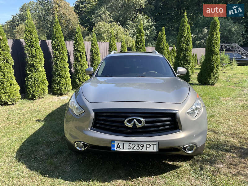 Внедорожник / Кроссовер Infiniti QX70 2015 в Белой Церкви фото 2 Внедорожник / Кроссовер Infiniti QX70 2015 в Белой Церкви